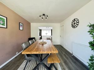 Photo 7- click for photo gallery